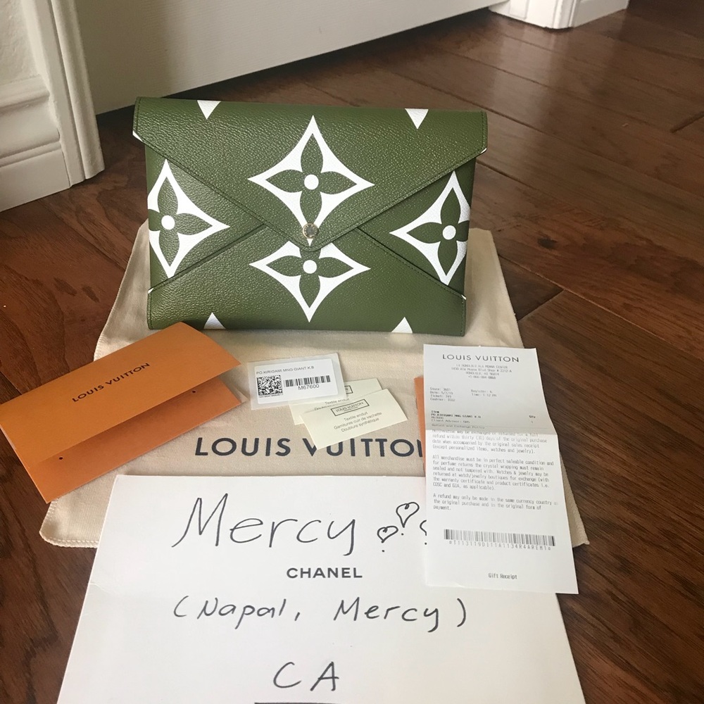 SOLD!!! Large Kirigami Giant Mono collection